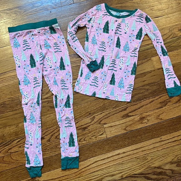 Little Sleepies Twinkling Stars Top & Bottom Pajama Set 5:6 - Picture 1 of 3